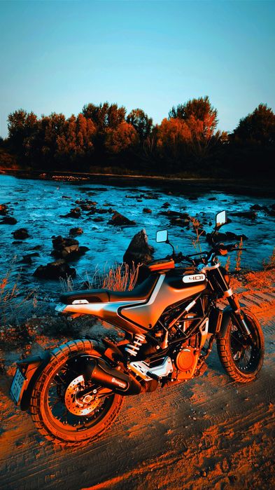 Motocicleta Husqvarna Svartpilen 401 2022 ABS impecabila A2