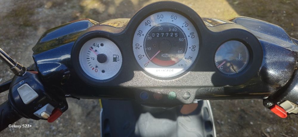 Vand scuter Peugeot
