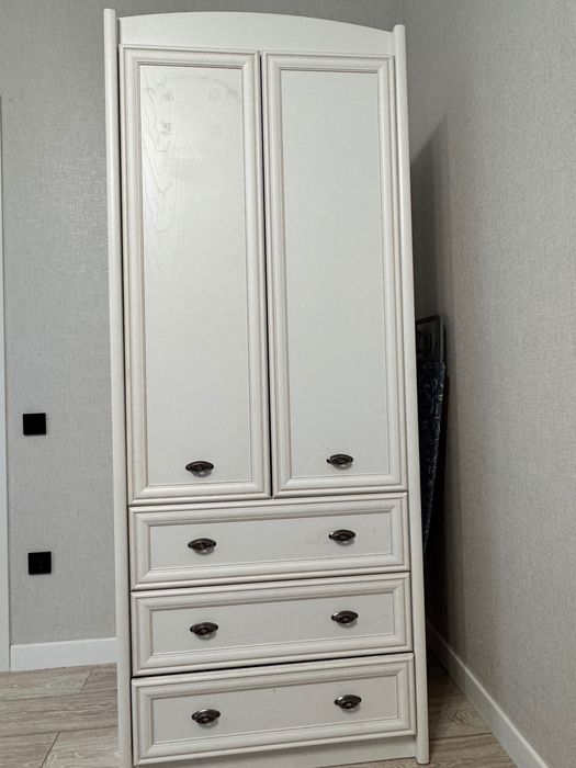 Комплект шкафа и пенала