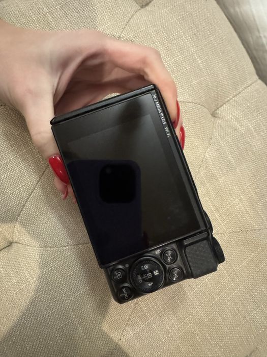 Canon SX740HS черен