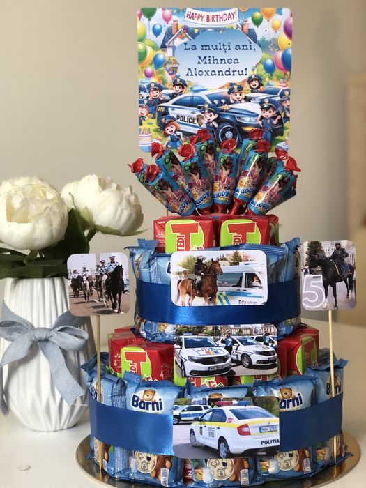 Tort din dulciuri ambalate, Unicorni, Mario, Bluey, Patrula