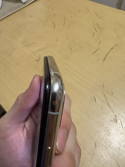 iPhone Xs