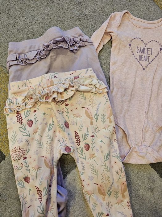 Lot pantaloni și body 86