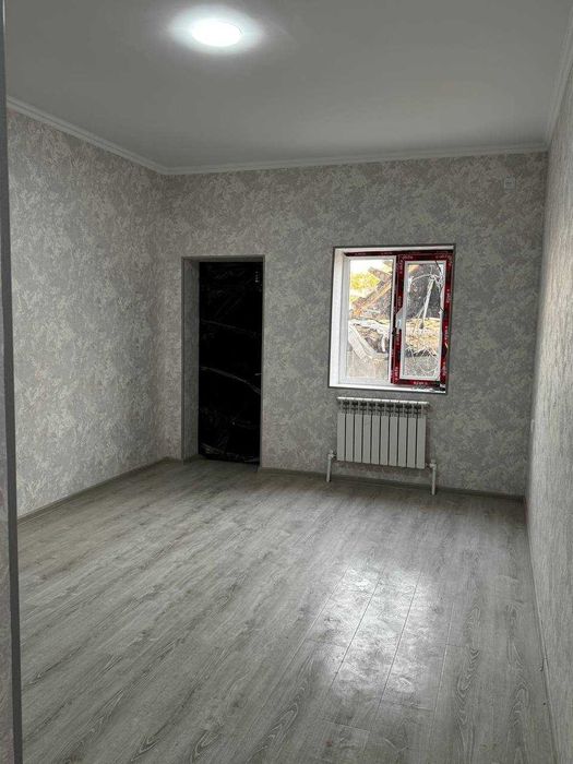 Новый 1 комнатный коттедж. Рисовый базар. 25м2. Евроремонт. Дворик