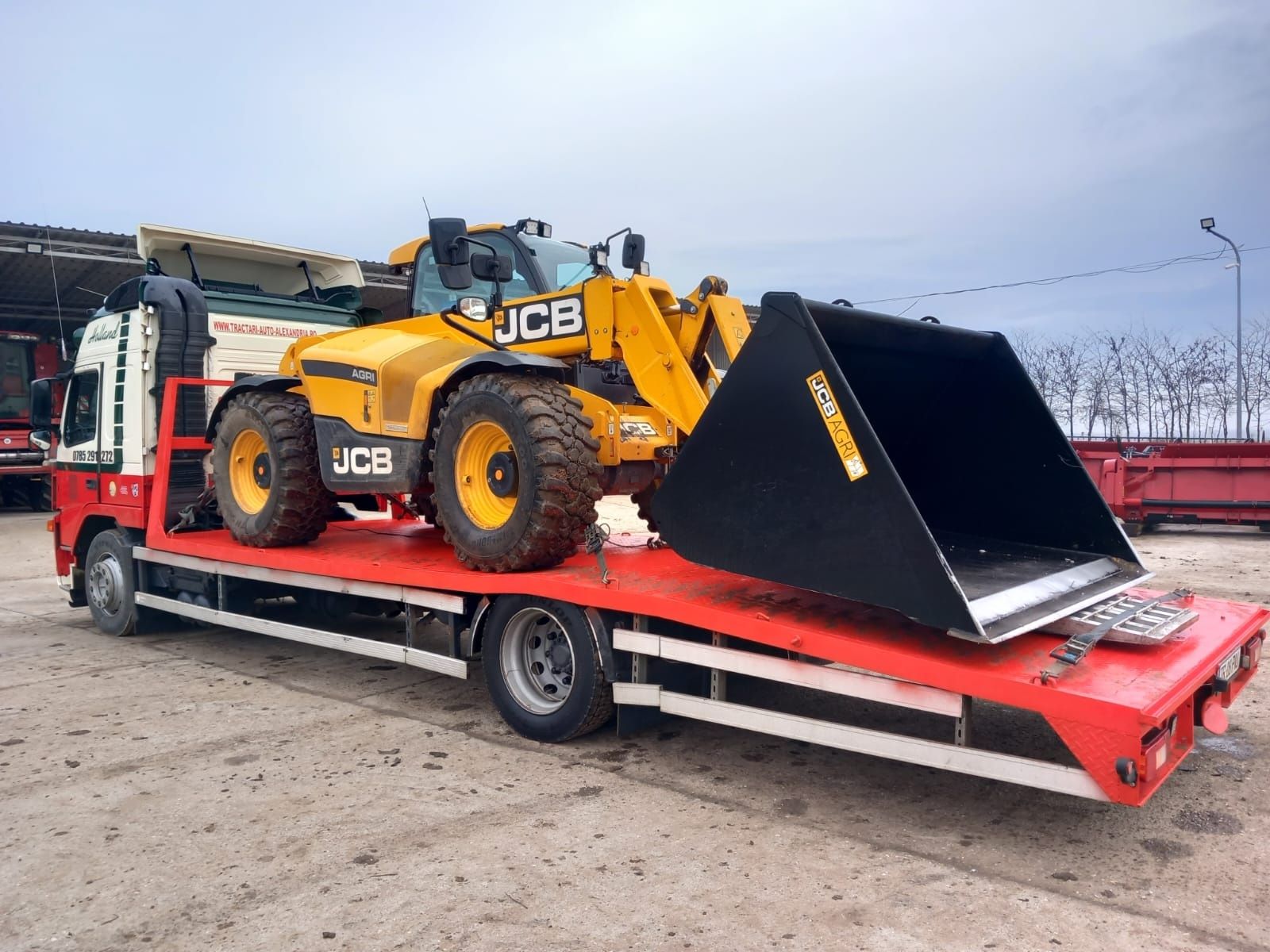 Tractări Auto ALEXANDRIA transport tractor Combina Bascula Camioane