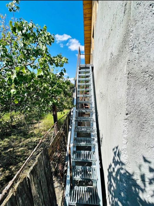 Scări metalice industriale