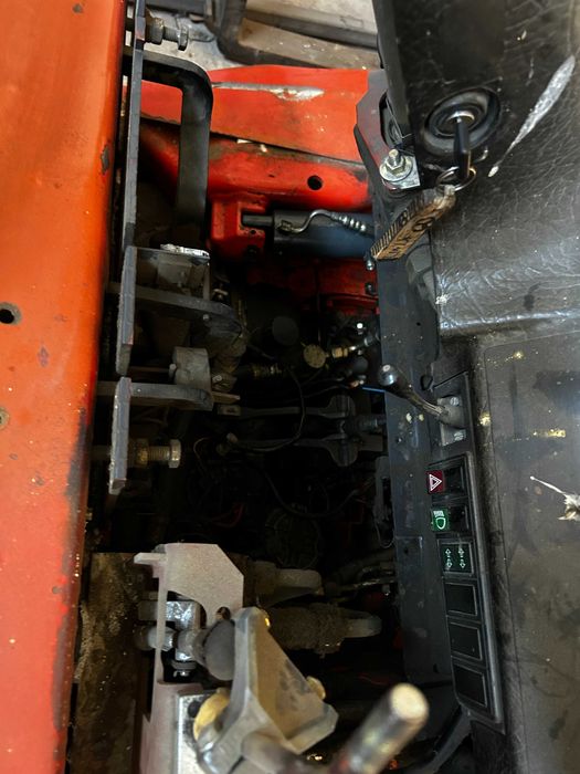 Електрокар LINDE E16 324 на части 2 бр.