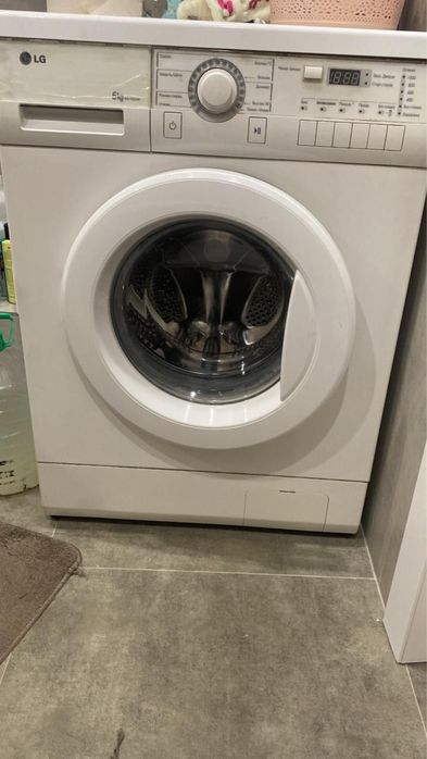 Продам стиралку в рабочем состояний