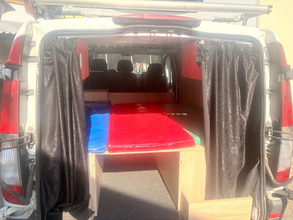 Mercedes Vito 2008  extra-long ideal pentru pescuit și drumeții !