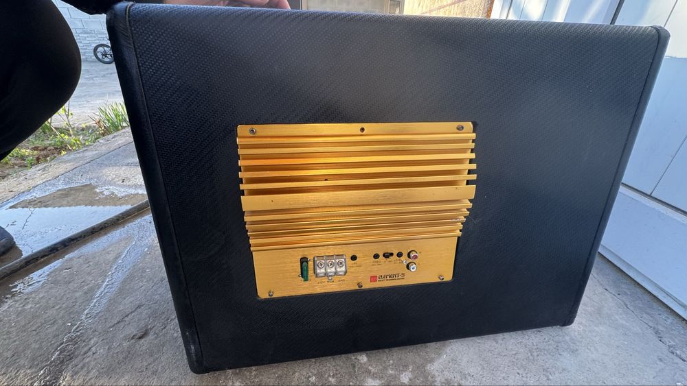 Продам Сабвуфер Element-5 1025