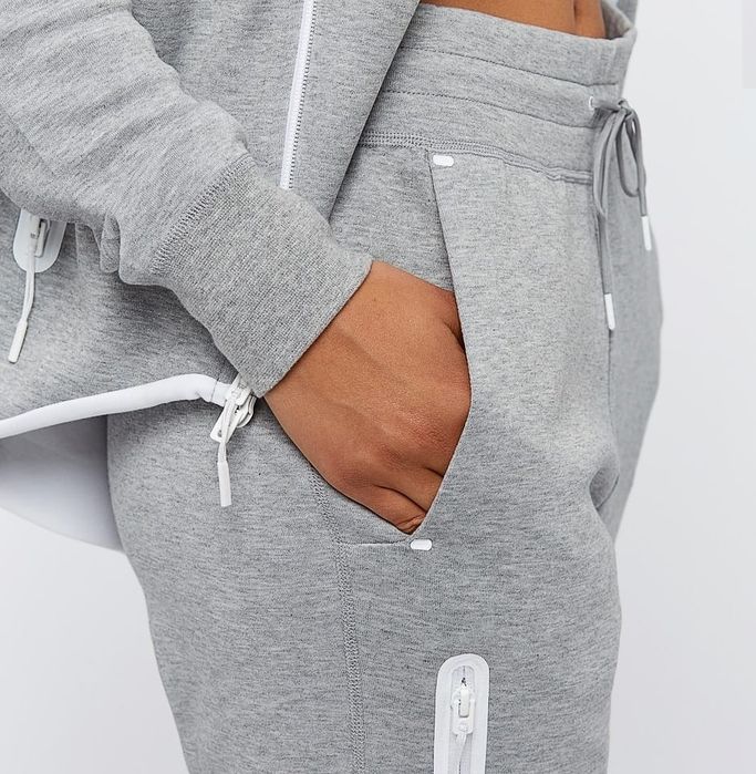 Nike tech fleece дамско оригинално долнище