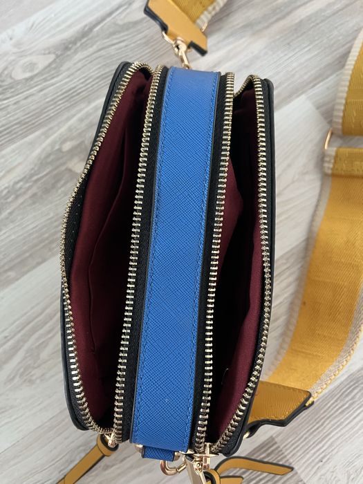 Кокетна дамска чанта