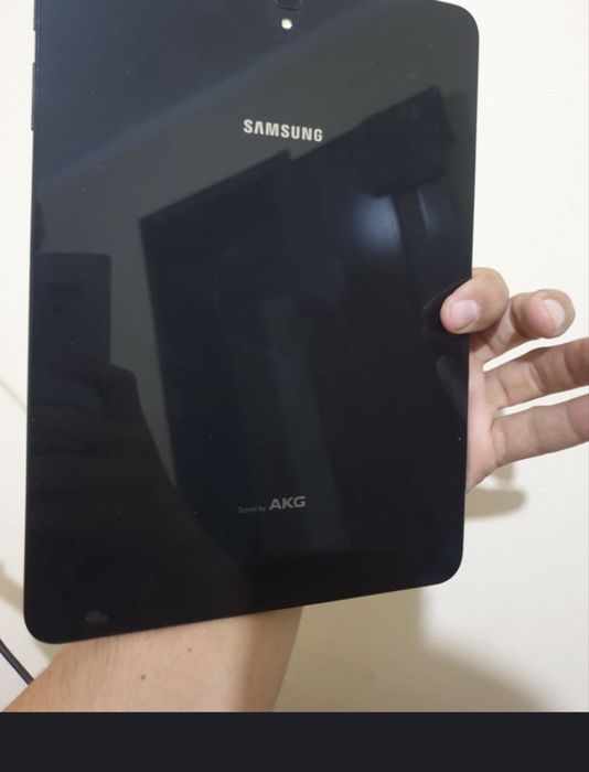 Samsung tab s3.