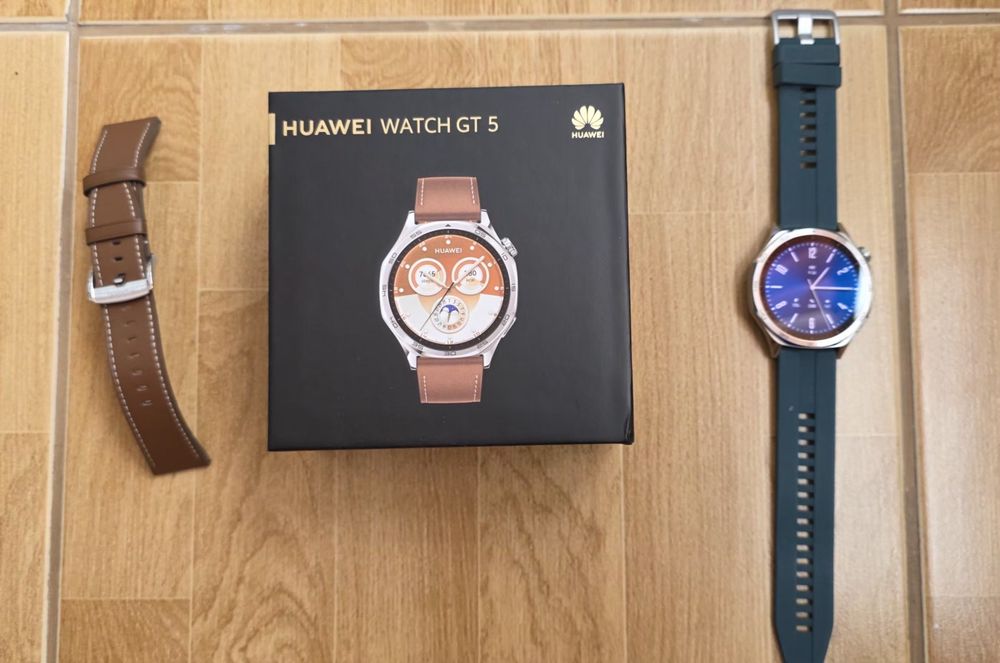 Vand smartwatch Huawei Watch GT5 - impecabil, garantie