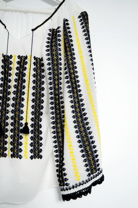 IE tradițională – model reinterpretat după o IE veche de 100 de ani.