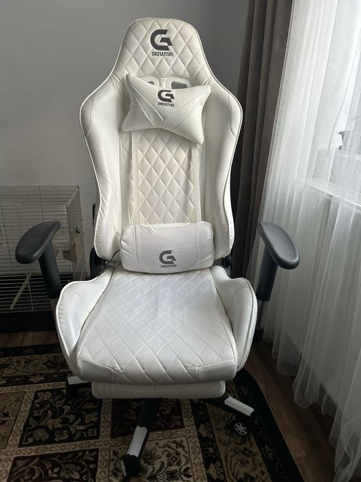 Scaun gamming / birou