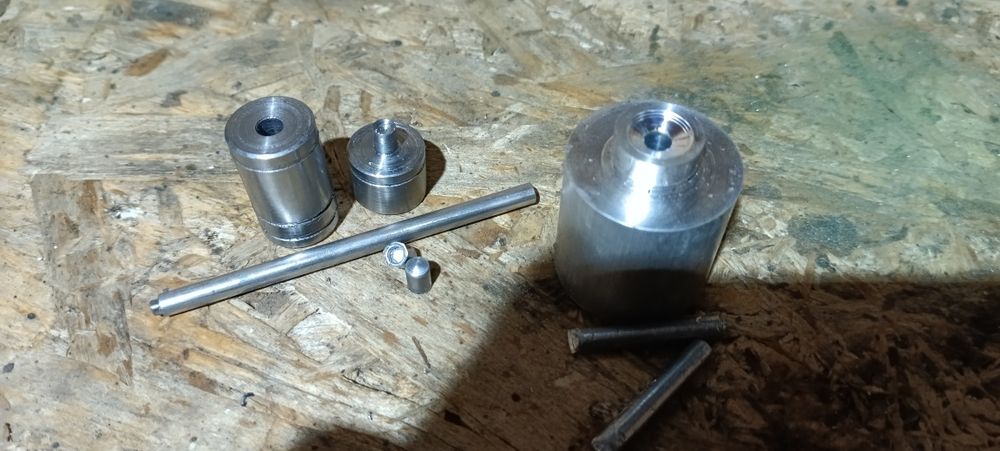 Продам пресс форму для пулек кл 4.5 мм