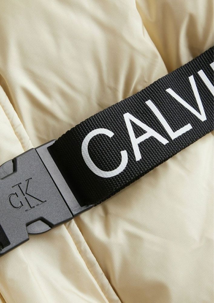 Дамско яке топ модел на calvin klein