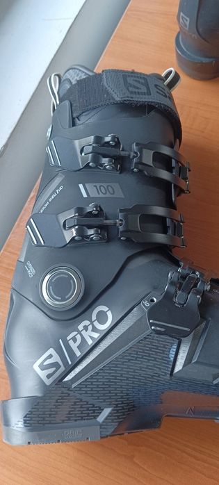 Продавам ски обувки Atomic номер 42 - 43