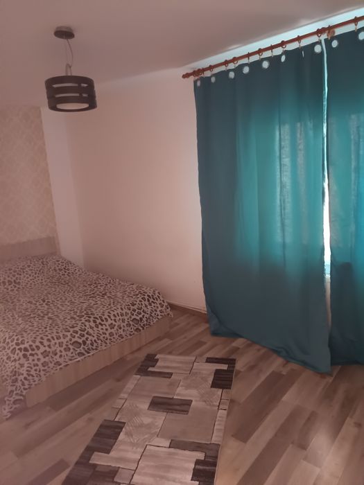 Închiriez perioade scurte 125