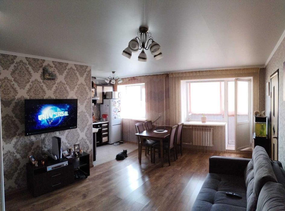 Продам 2 комнатную квартиру в Центре