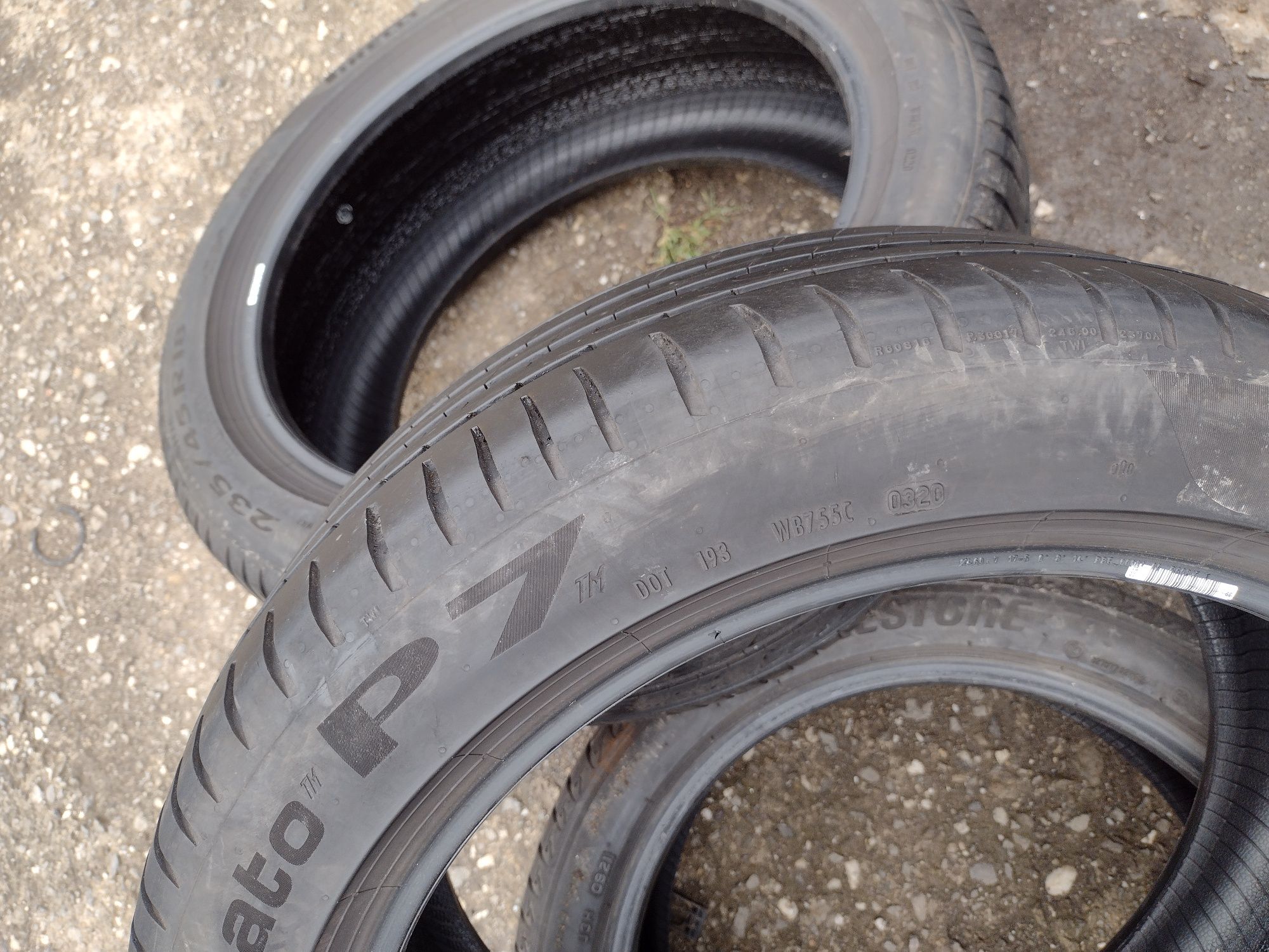 Pirelli P7 2 бр.235/45/18 дот4820