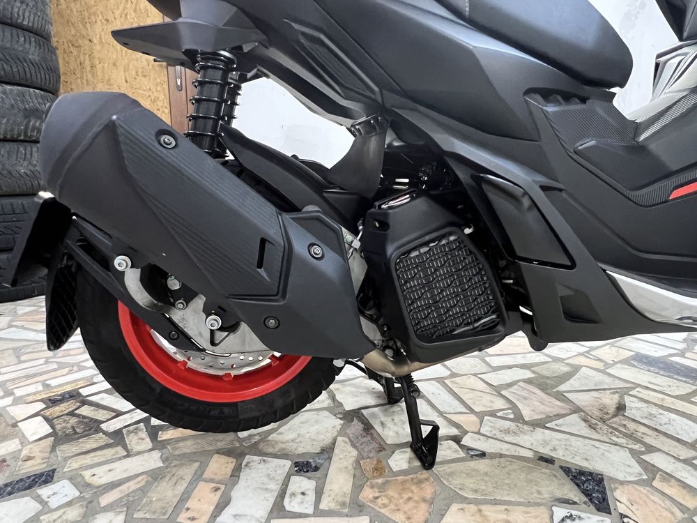 Scuter Aprilia SR GT SPORT 200cmc