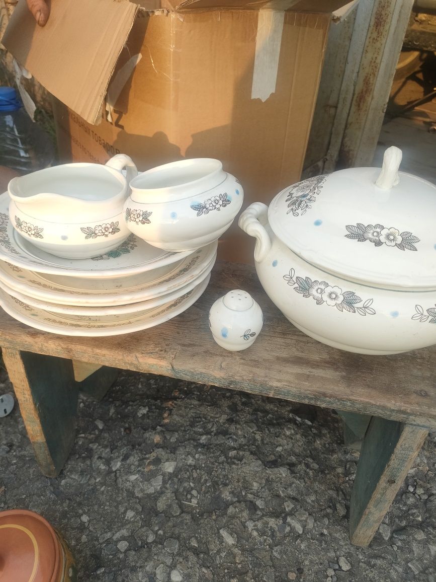 Продам старинную посуду