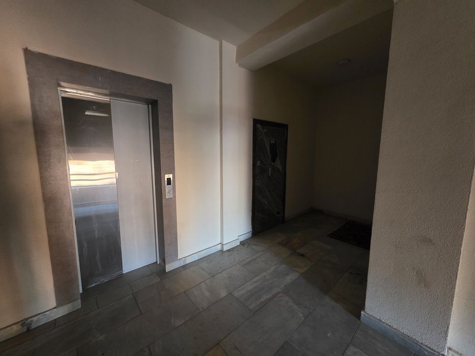 Вокзал 3-хона 79.61 кв/м Каробка