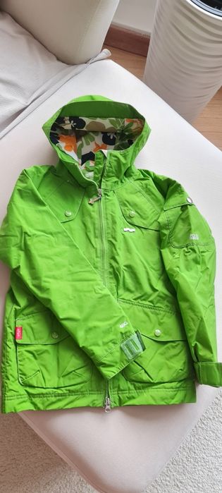 Продаётся лыжный комбинезонн