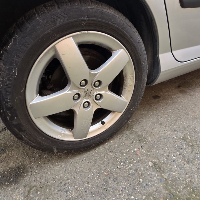 Пежо 407 2.0 HDI