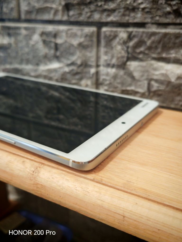 Huawei mediapad m3 8.4