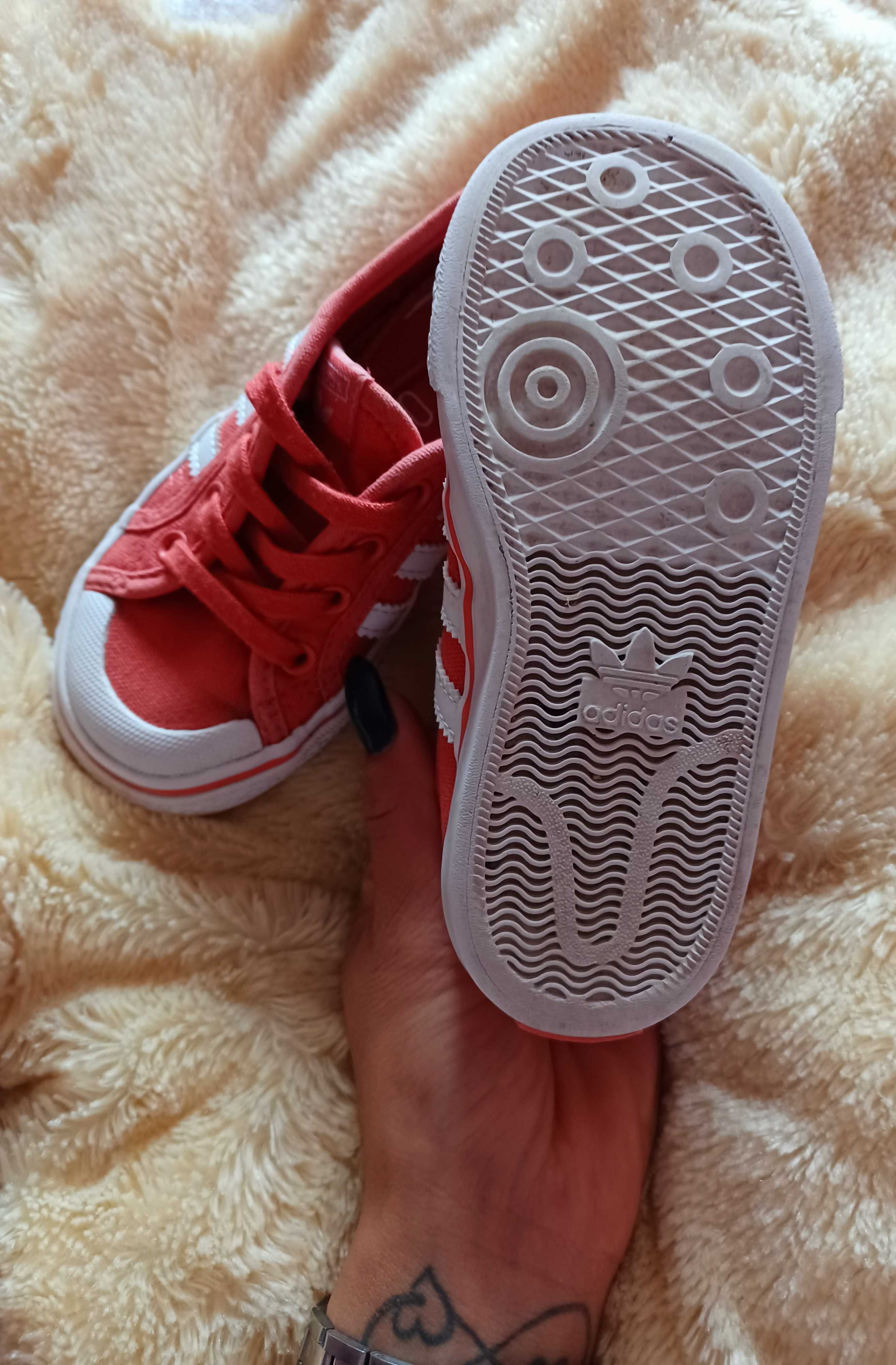 Детски обувки adidas