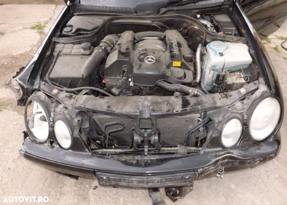 Dezmembrez Mercedes CLK w208 2.0 kompressor 3.2 v6 4.3 v8 clk200