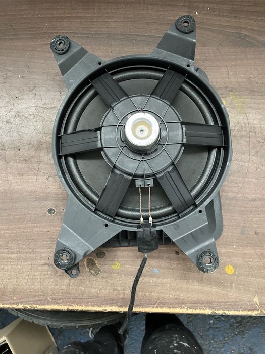 Boxa subwoofer audi a6 4g c7 berlina