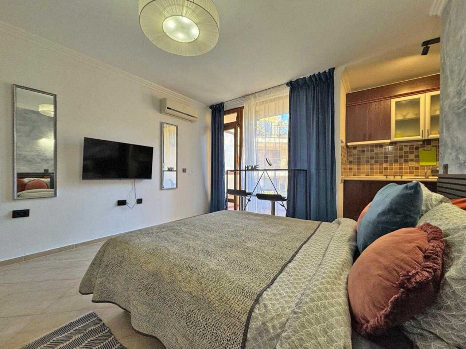 Продава се Едностаен апартамент в Свети Влас - 33 кв.м за 1713 €/кв.м - Снимка #2