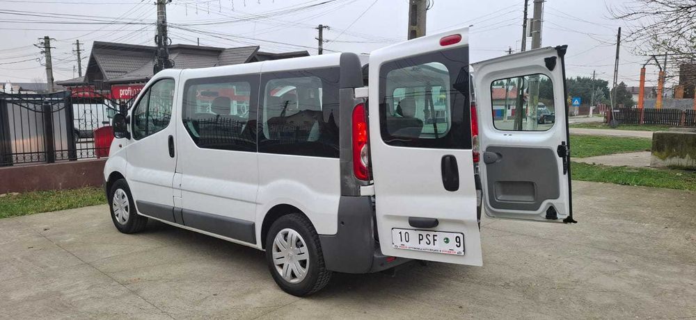 Opel Vivaro Grand Pansager 8+1/An 2012/Euro 5/2.0 D/AC/Navi/Imp Olanda