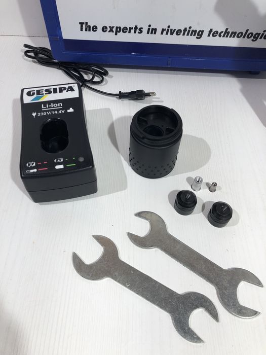 Pistol pentru piulițe Nit Gesipa FireBird