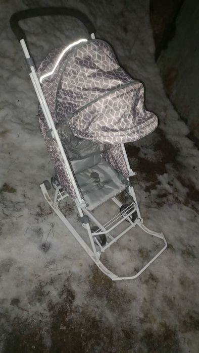 Продам Санки Детские Зимние с Колесиками. Россия NIKA