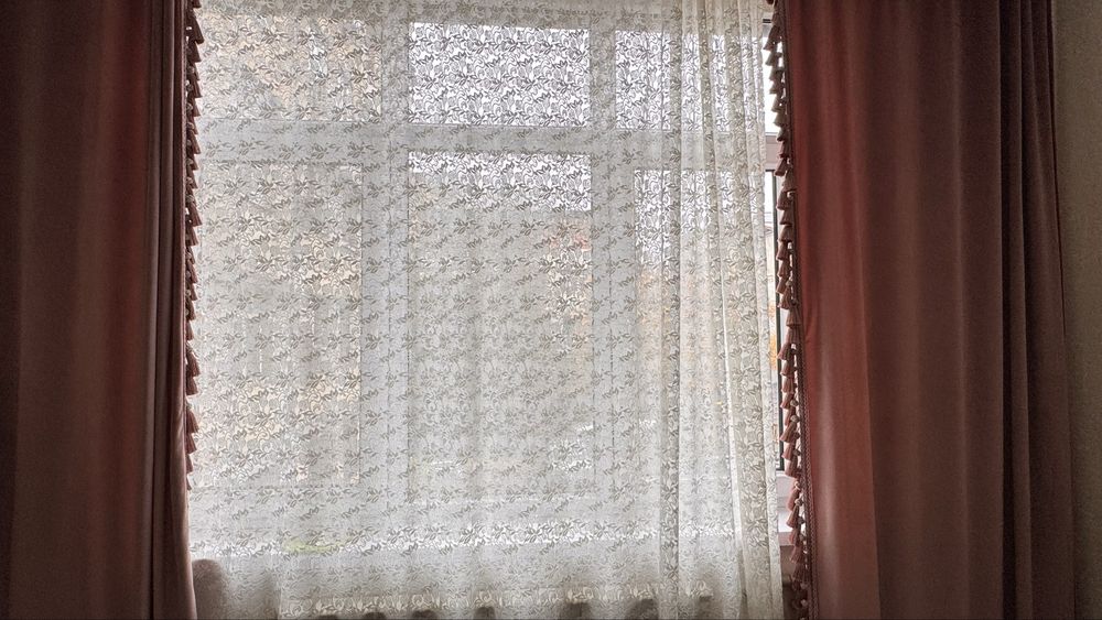 Шторы/тюль по выгодной цене, в идеальном состоянии