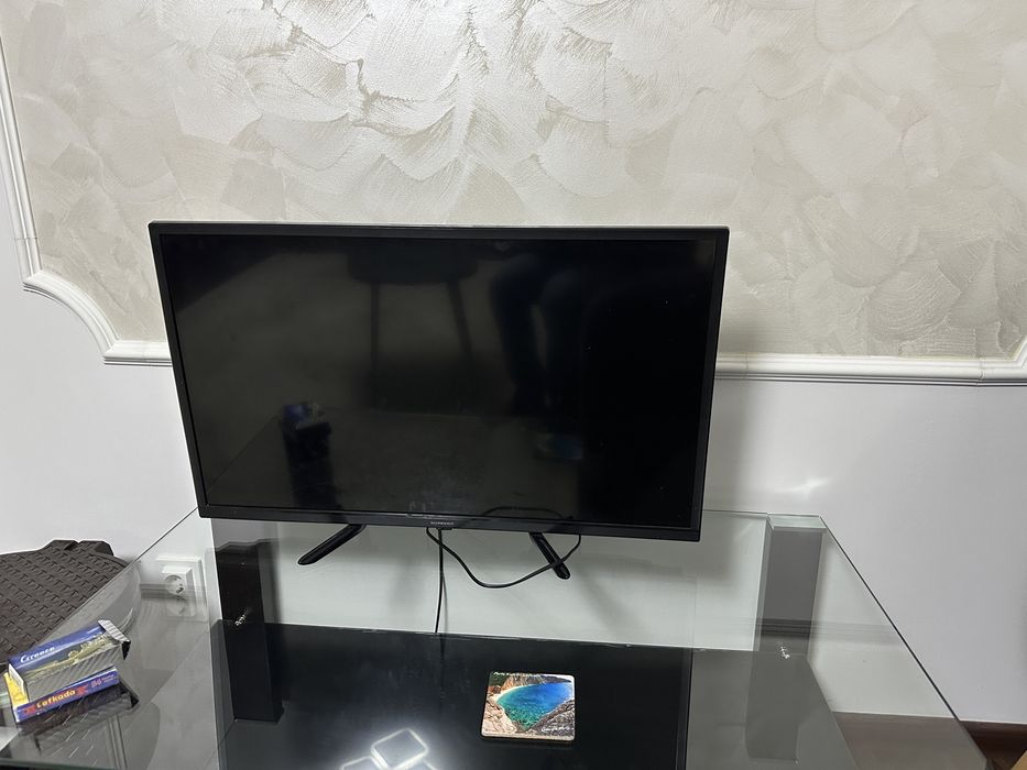 Vand tv led sneider diagonala 88 cm