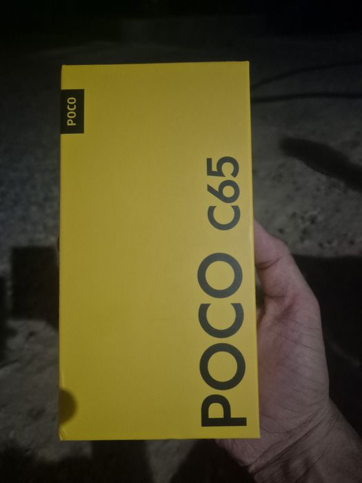 POCO C65 телефон