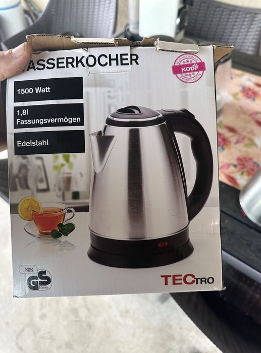 Fierbator electric cu leduri pt apa cu sita ceai din sticla sau inox