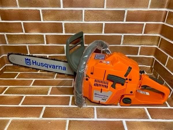 120лв чисто нова БЕНЗИНОВА Husqvarna 365  с 24 месеца гаранция.