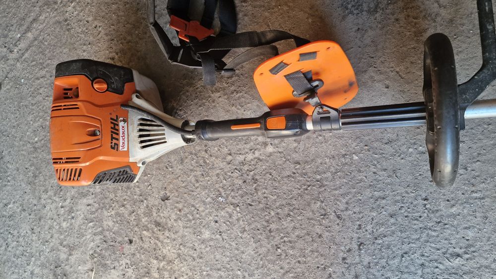 Cositoare sthil km131 rs