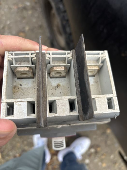 Intreruptor 250/200 MCCB trifazic