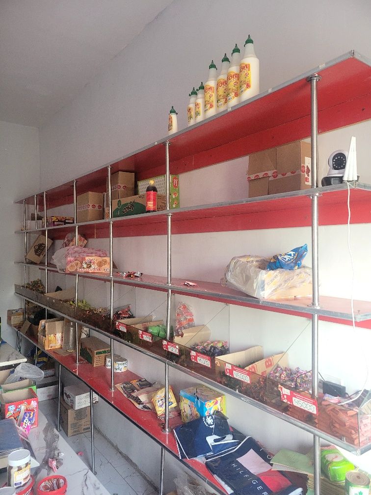 Stelaj sotiladi 200$