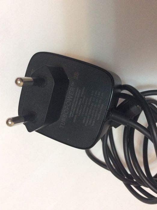 Incarcator Turbopower Motorola Droid output 5V,9,12-2,85A 2,12A