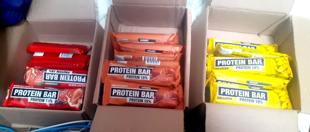 Протеиновый батончик ,полезный,удобно собой взять