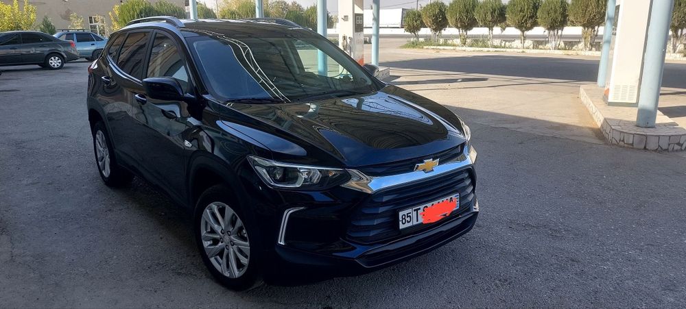 ТRECER  LTZ сотилади 2023 йил 20 000  пробег автосалондан олинган